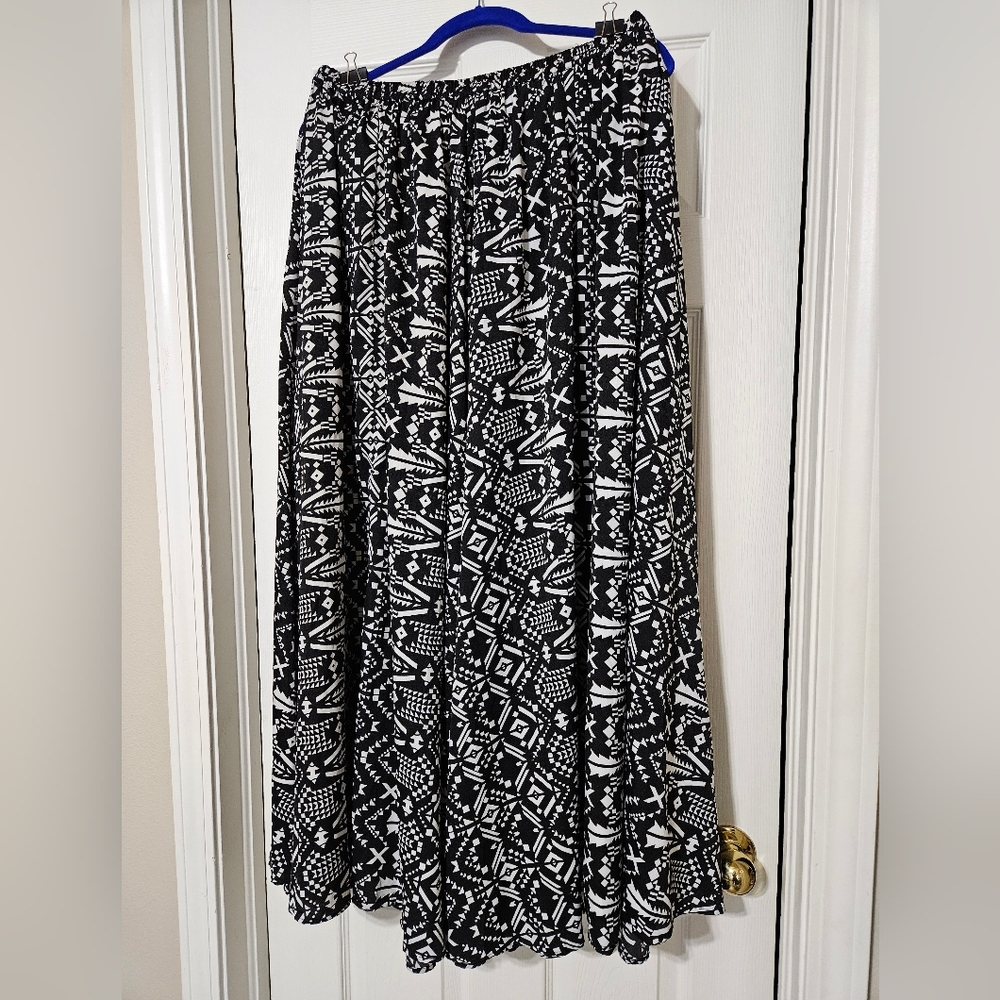 Black & White Maxi Skirt